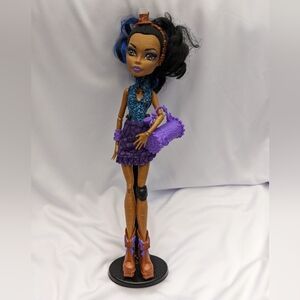Monster High Rebeca Steam Dance Class Doll